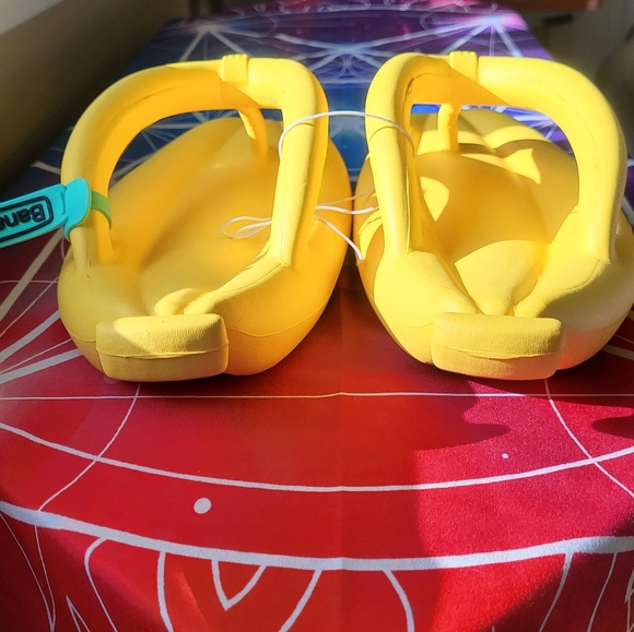 LAST ONE! Brand new squishy 🍌 banana sandals - Picture 5 of 15